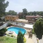 Chalet Acogedor En La Mora